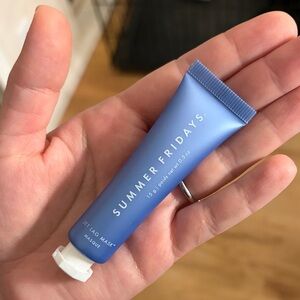 Summer Fridays Jet Lag Mask